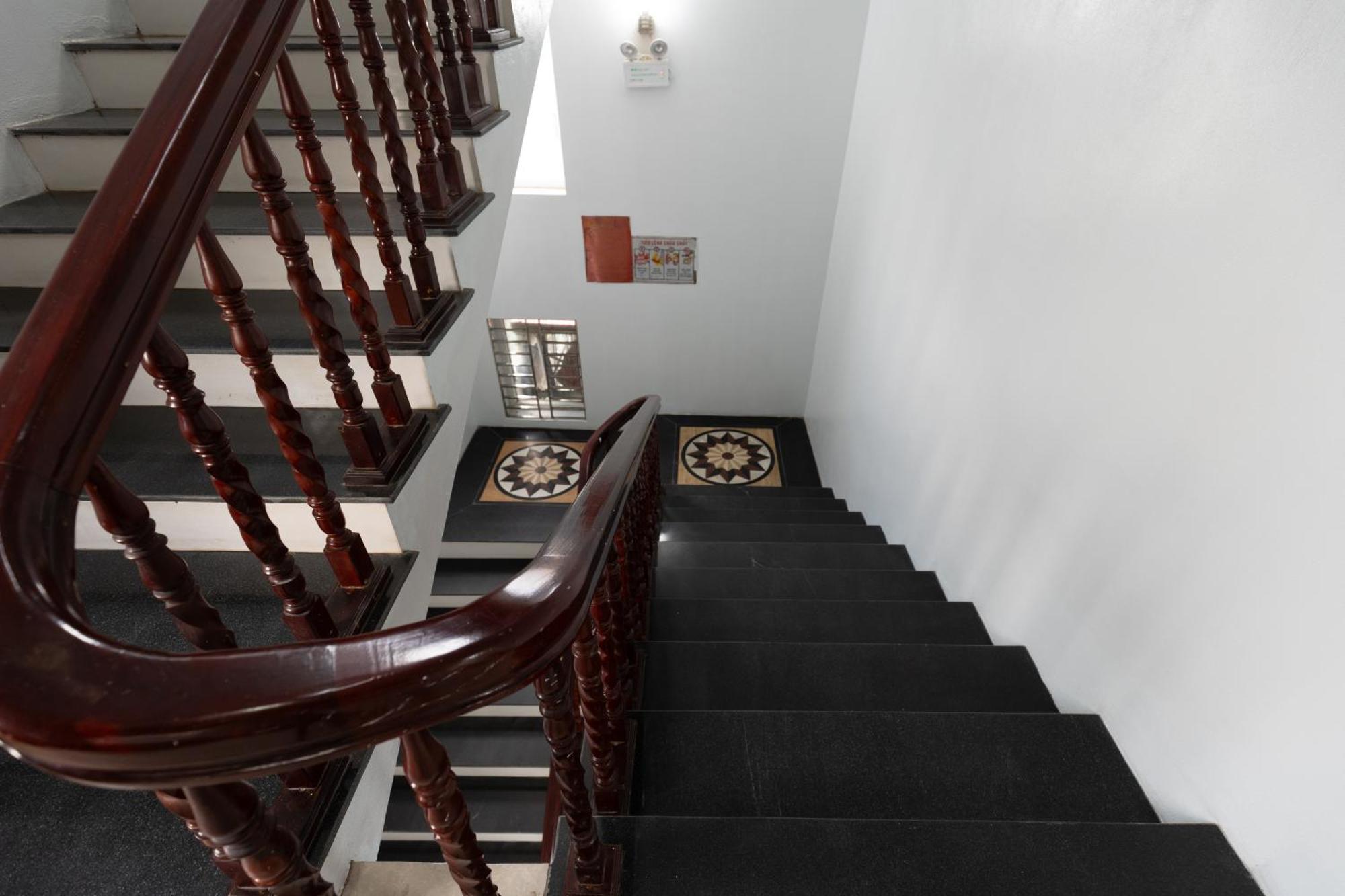 Hoang Gia Hotel Dong Anh 외부 사진