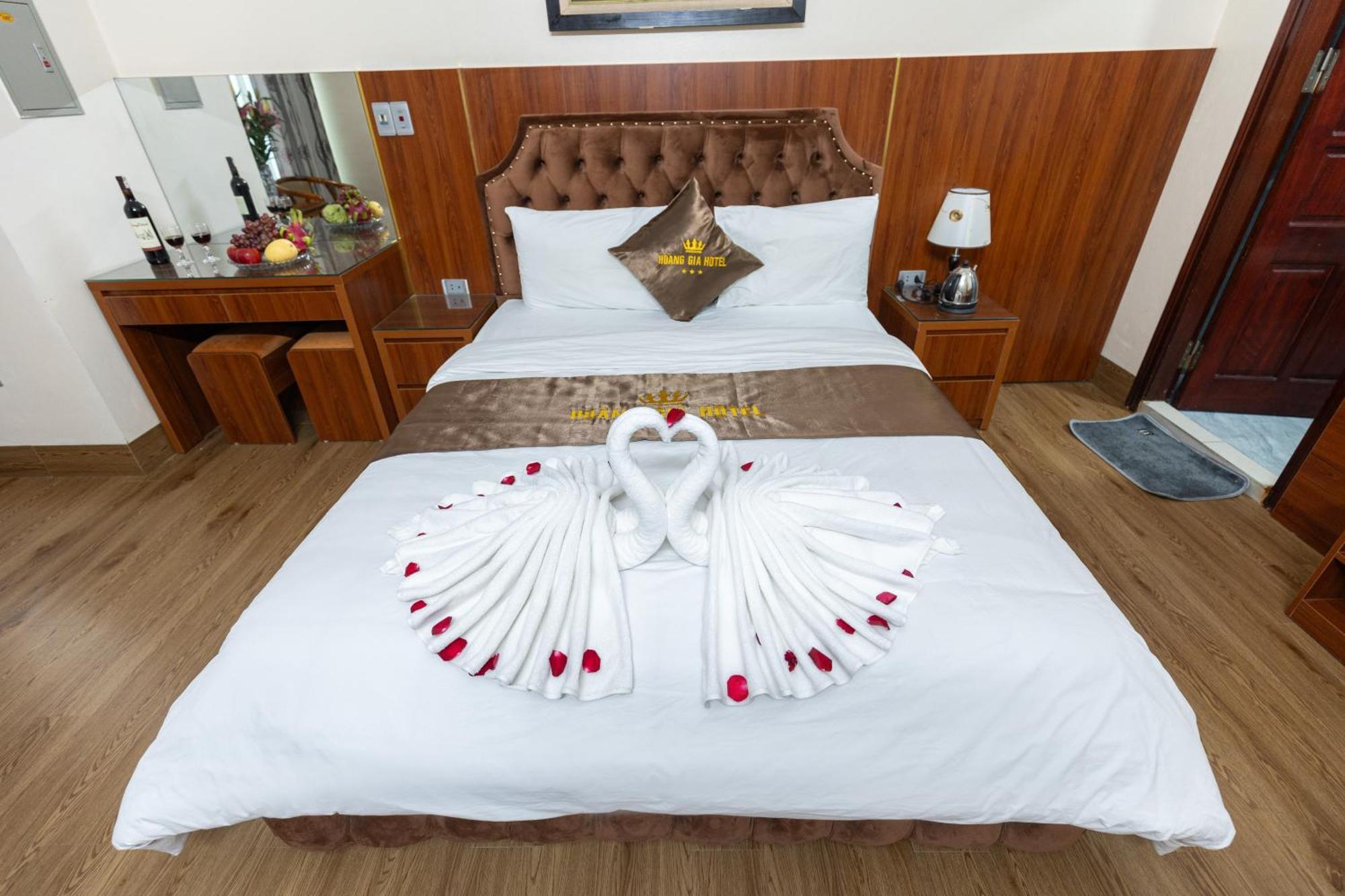 Hoang Gia Hotel Dong Anh 외부 사진